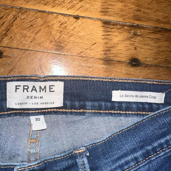 Frame Le skinny de Jeanne crop size 30 distressed jeans - Picture 4 of 5